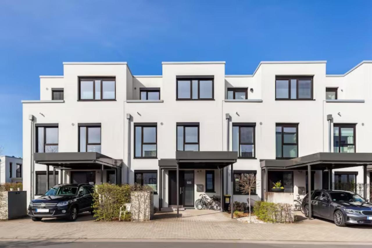 Privat Zimmer Richtung Messe Hannover Eksteriør bilde